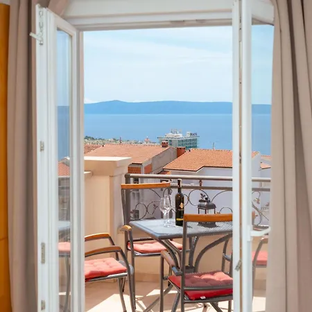 Апартаменты Ela *