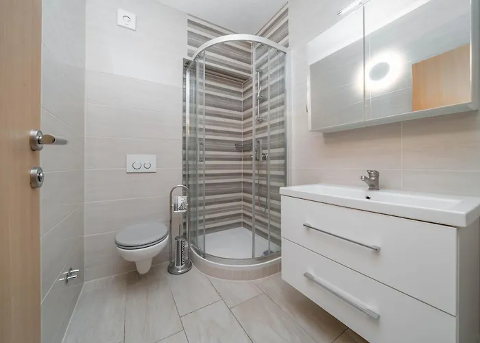 Ela Appartement Makarska