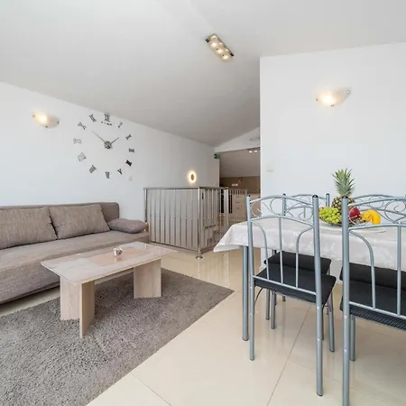 Ela Apartmani Apartment