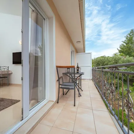 Apartment Ela Apartmani Makarska