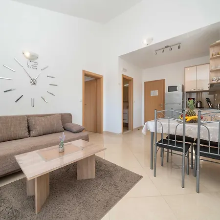 Apartment Ela Apartmani Makarska