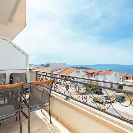 Ela Apartmani * Makarska